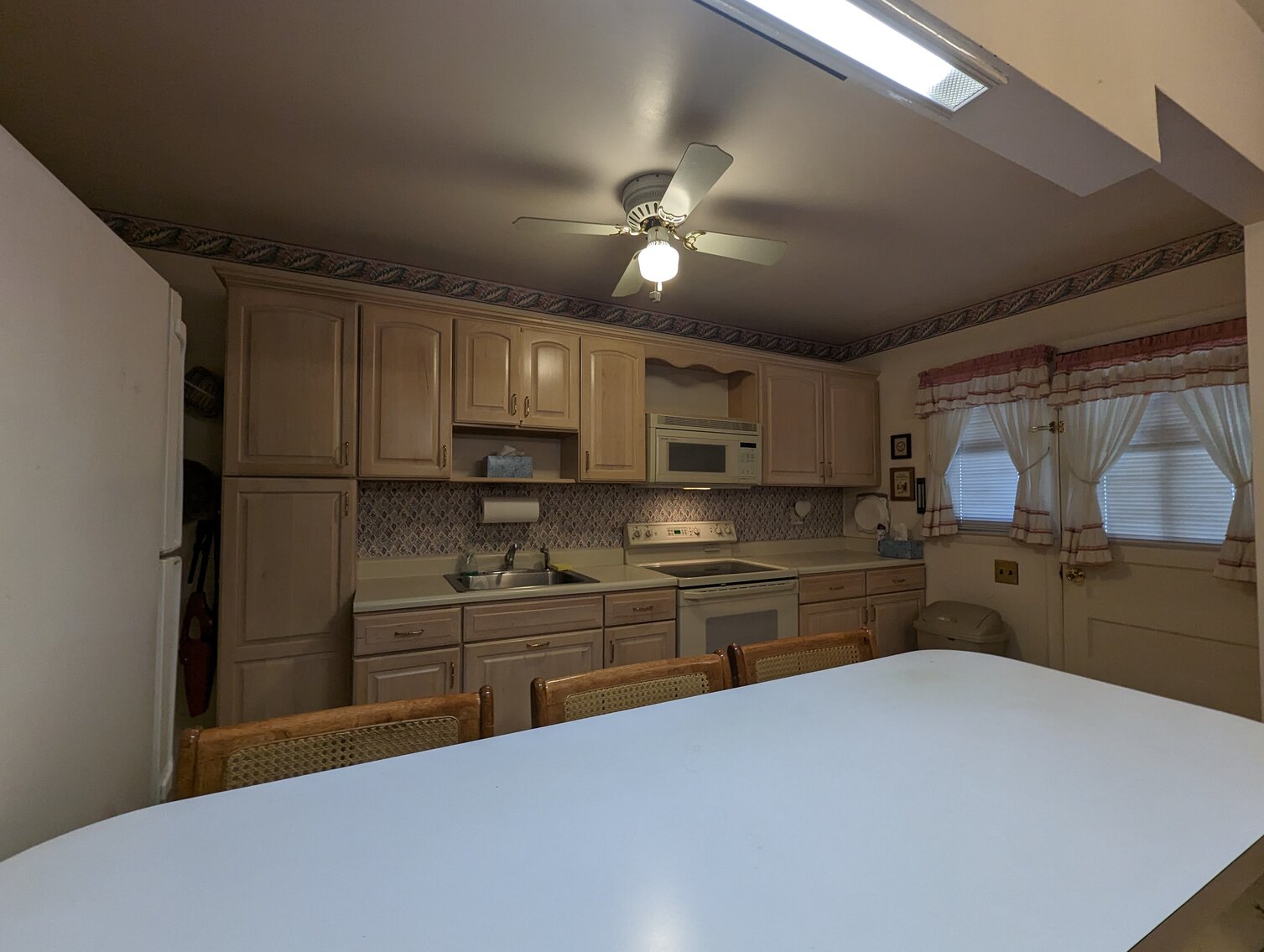 Image for CLEAN 3 BR BRICK TOWNHOME