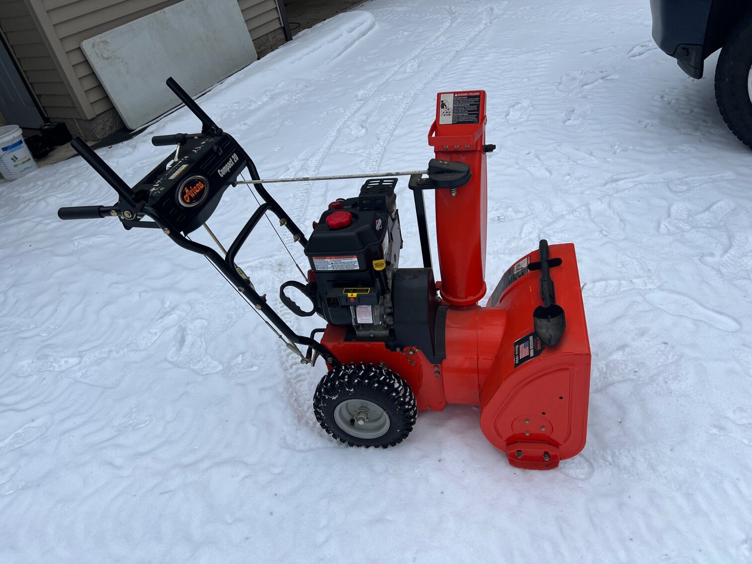 Ariens compact 20 snowblower
