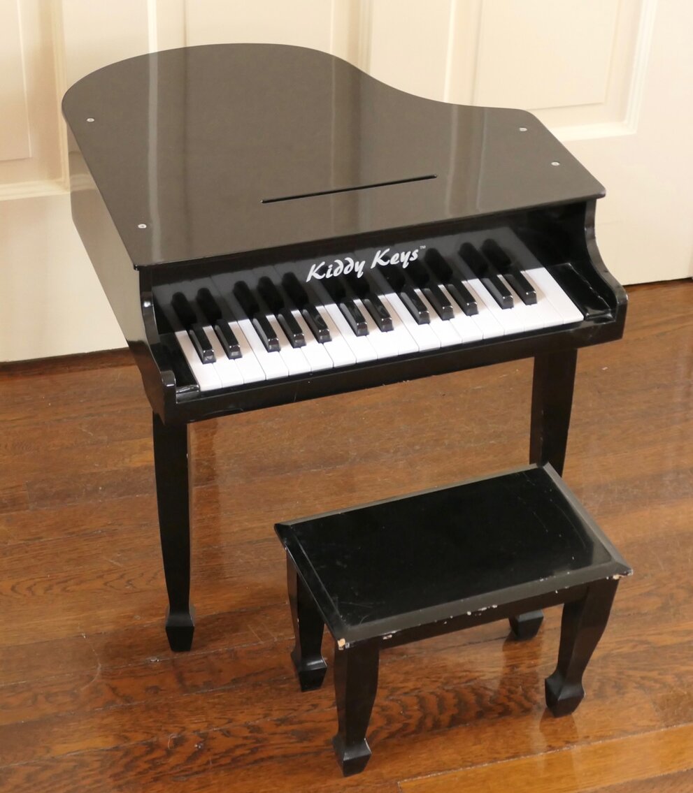 Kiddy Keys Child’s Piano