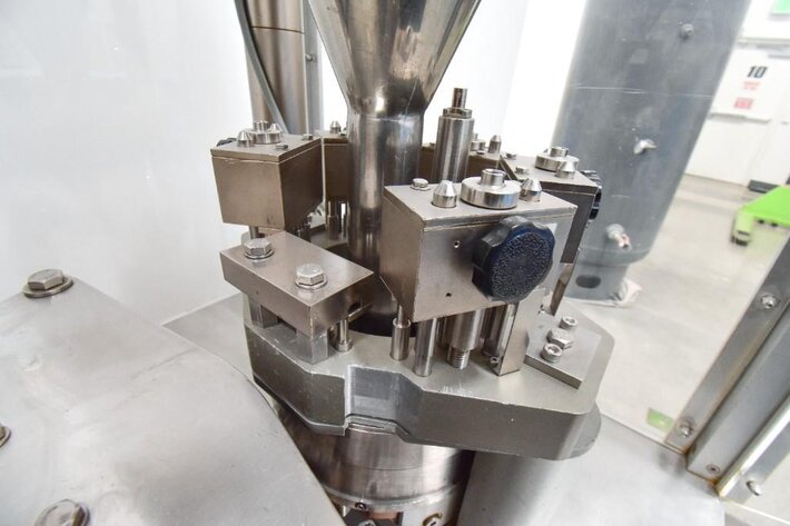 Image for ***SOLD*** MJK1520 Index K40i Encapsulation Machine