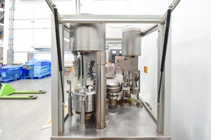 Image for ***SOLD*** MJK1521 IMA Zanasi 40F Capsule Filler