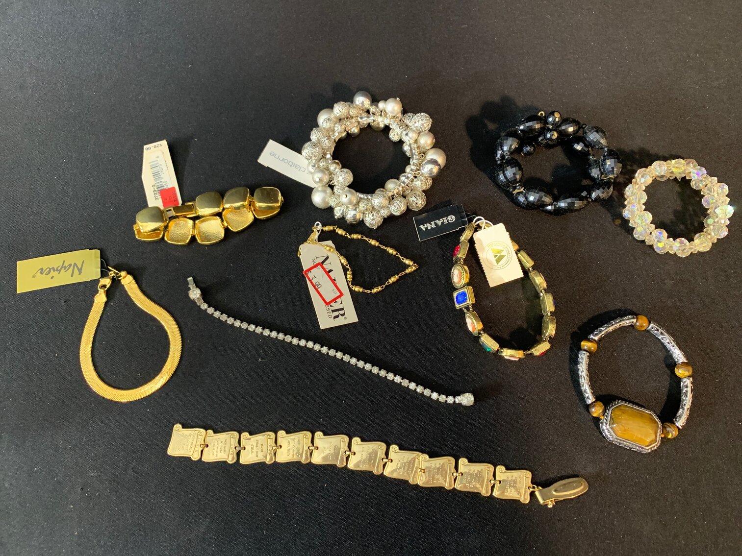 10 Bracelets