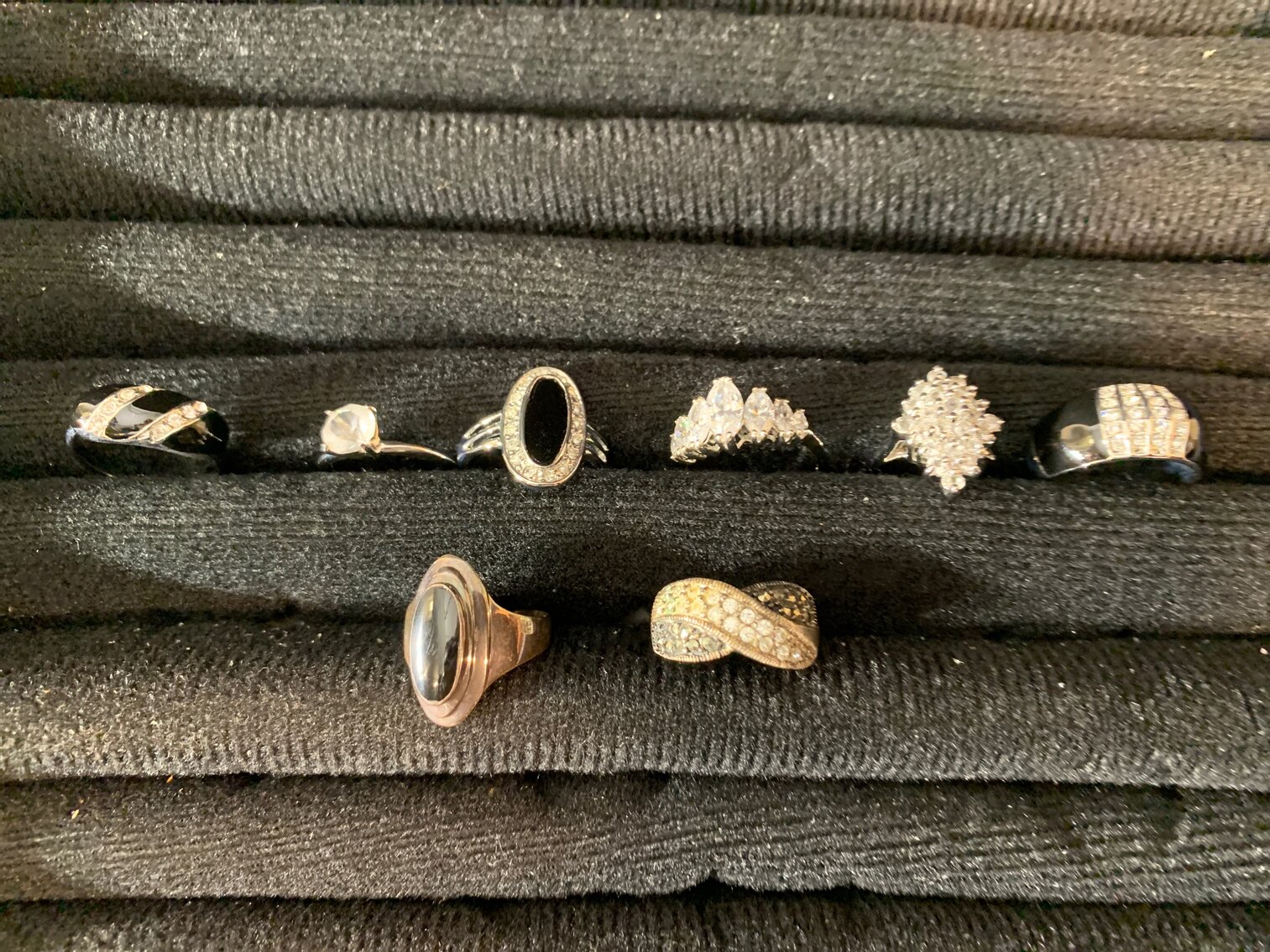 8 Rings 
