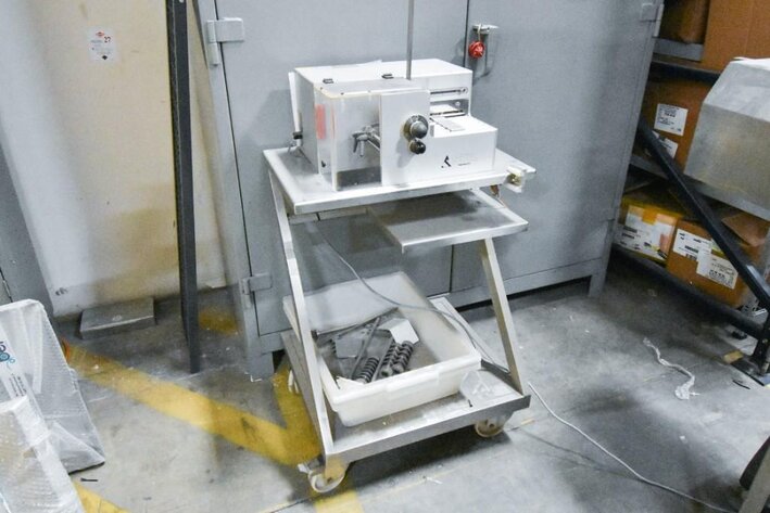 Image for MJK1524 Sepha Products Press-out Standard Semi-Automatic Deblistering Machine