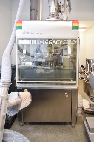 Image for ***SOLD*** MJK1182 ACG Pam Legacy 6100 Tablet Press