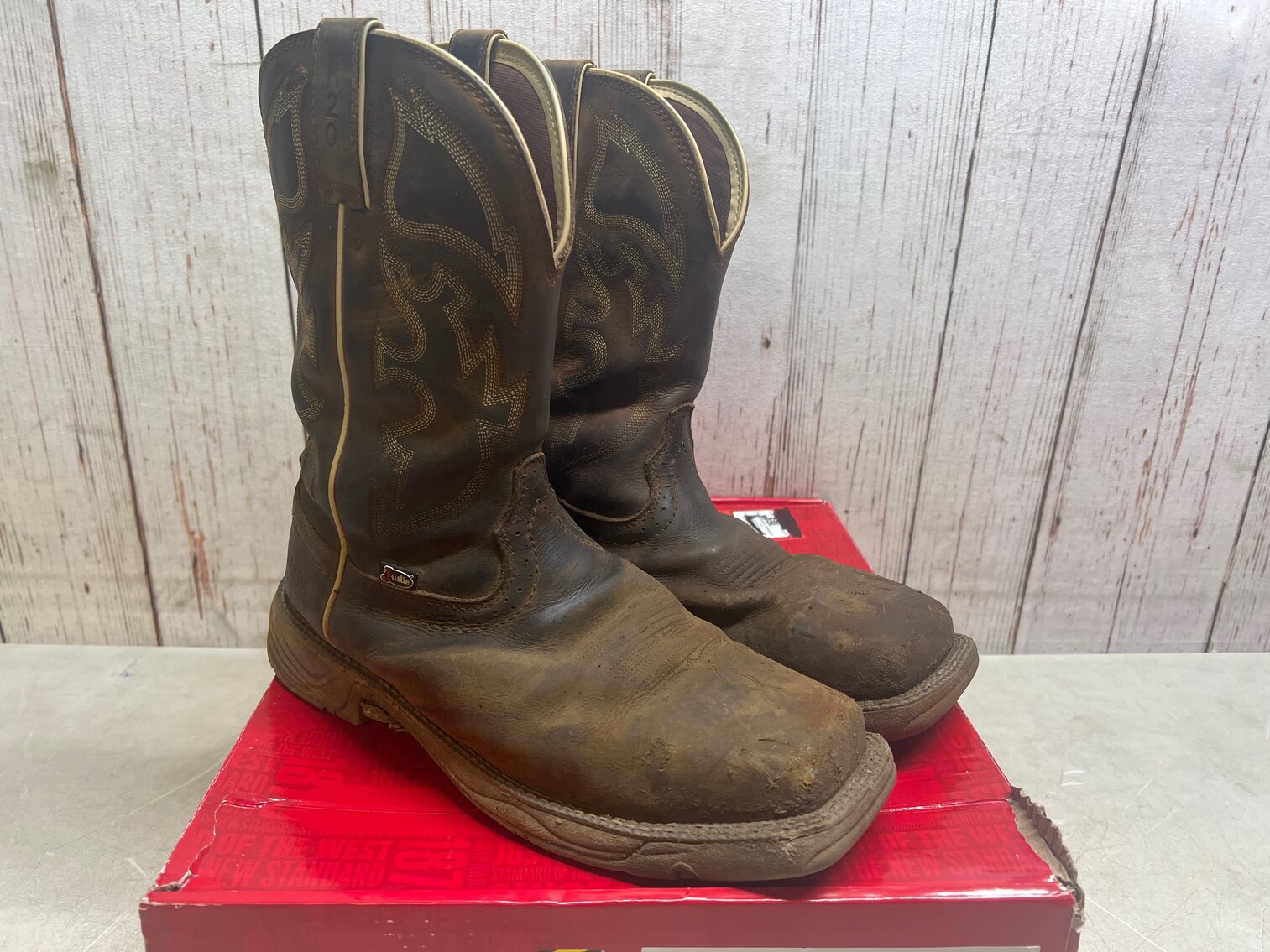 Image for Jan 30 Boots, Shoe, Sporting and Shirts Bonanza