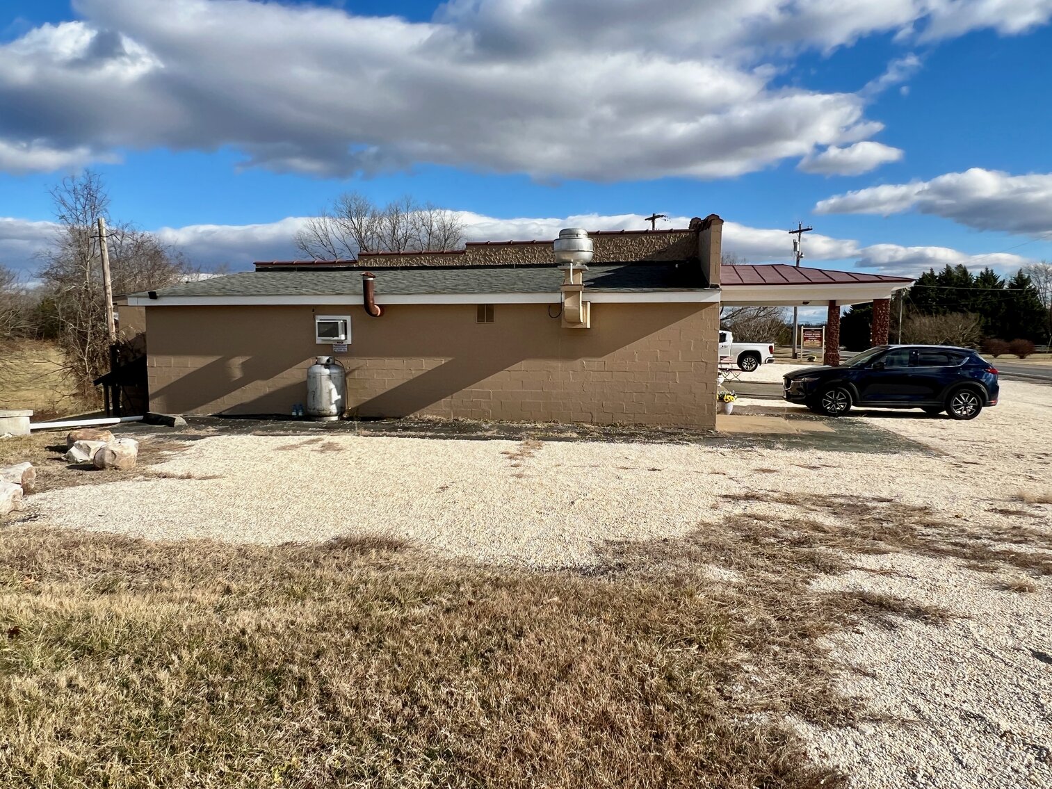 Image for Commercial Building w/2 Garage/Shop/Storage Buildings on 1 +/- Acre Parcel in Madison County, VA--SELLING to the HIGHEST BIDDER!!