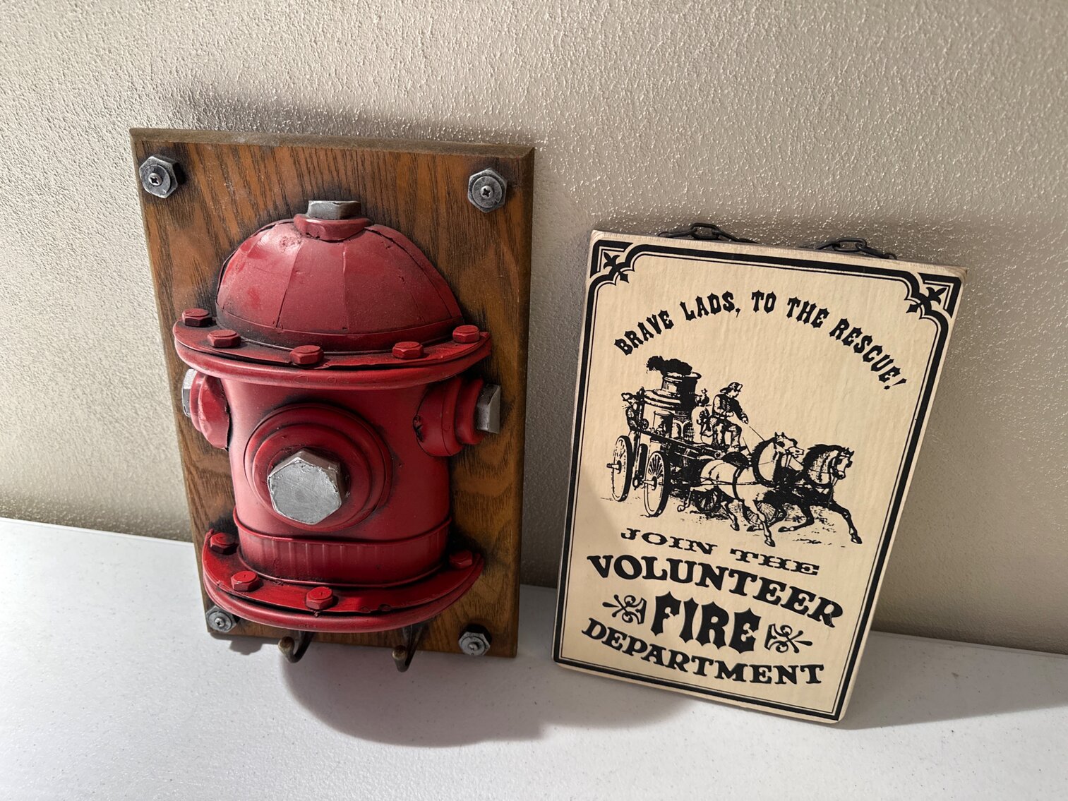 Hydrant Key Holder, Sign