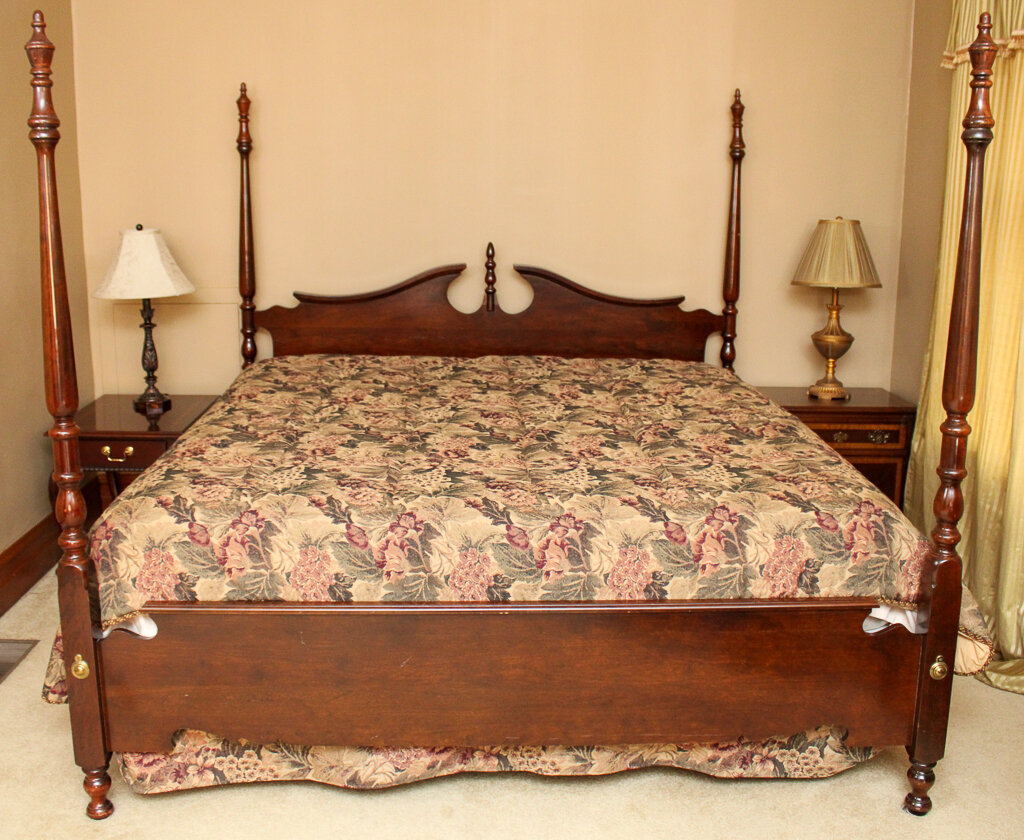 King-Size Bed