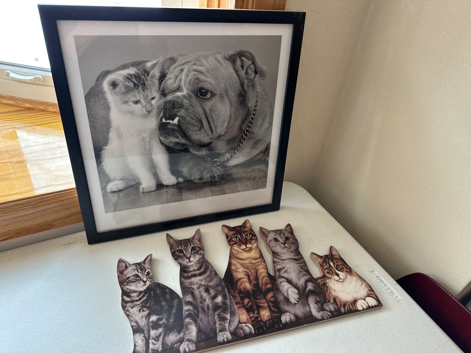 Wood Cat Plaque and Picture