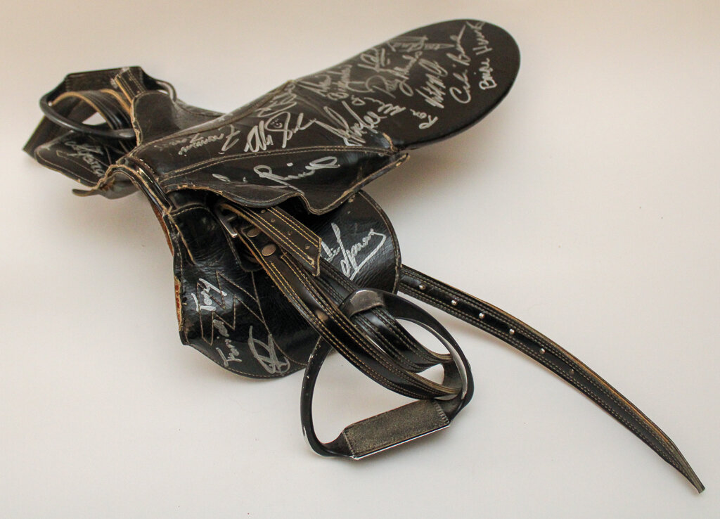 Signed Saddle