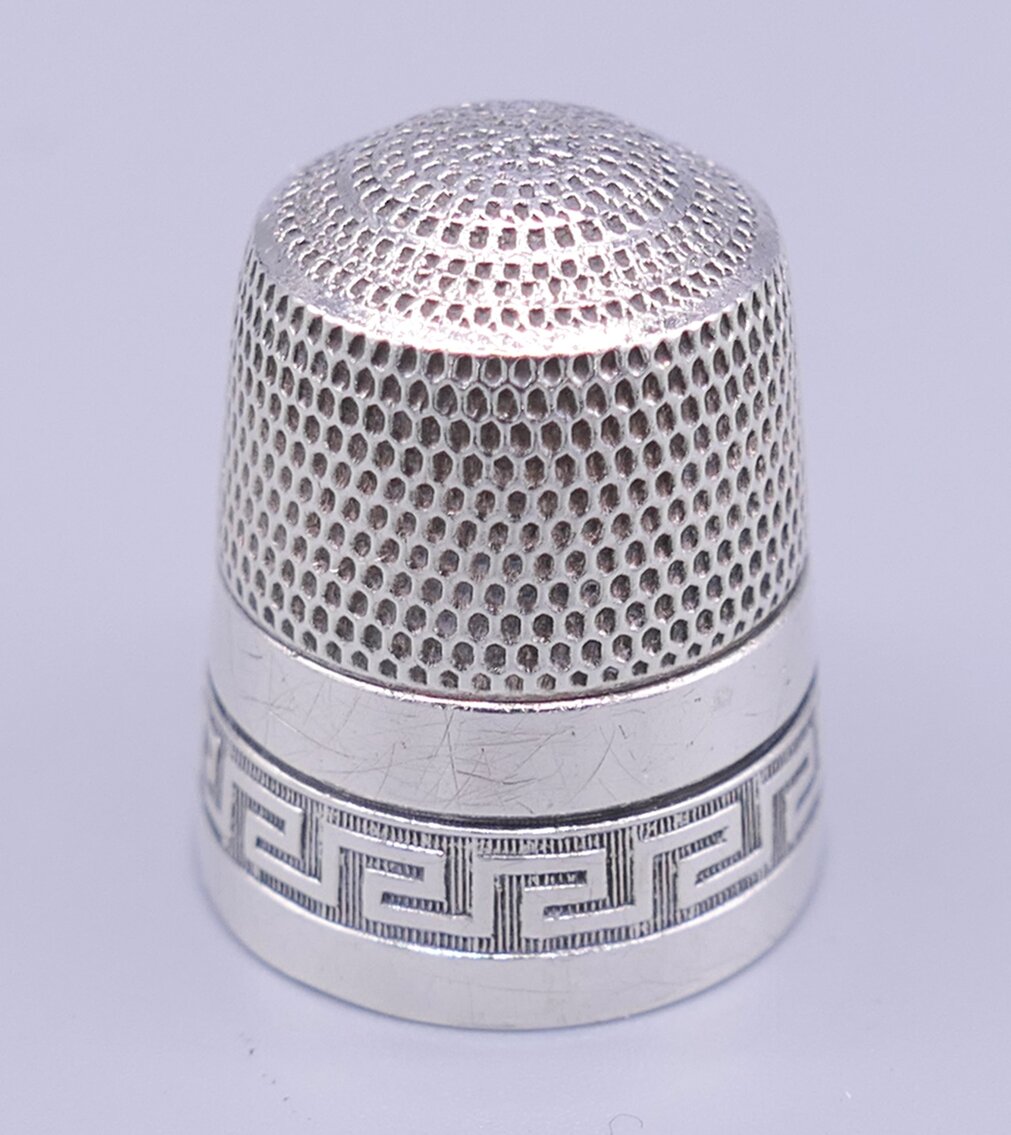 Simons Bro. and Co. Sterling Silver Thimble
