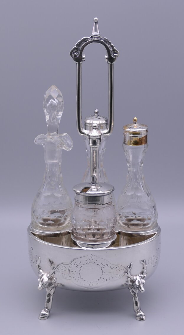 Stag Head Footed Cruet Castor
