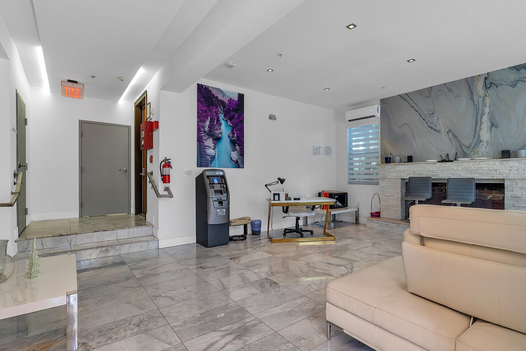 Image for United States Bankruptcy Auction - Miami Beach, FL