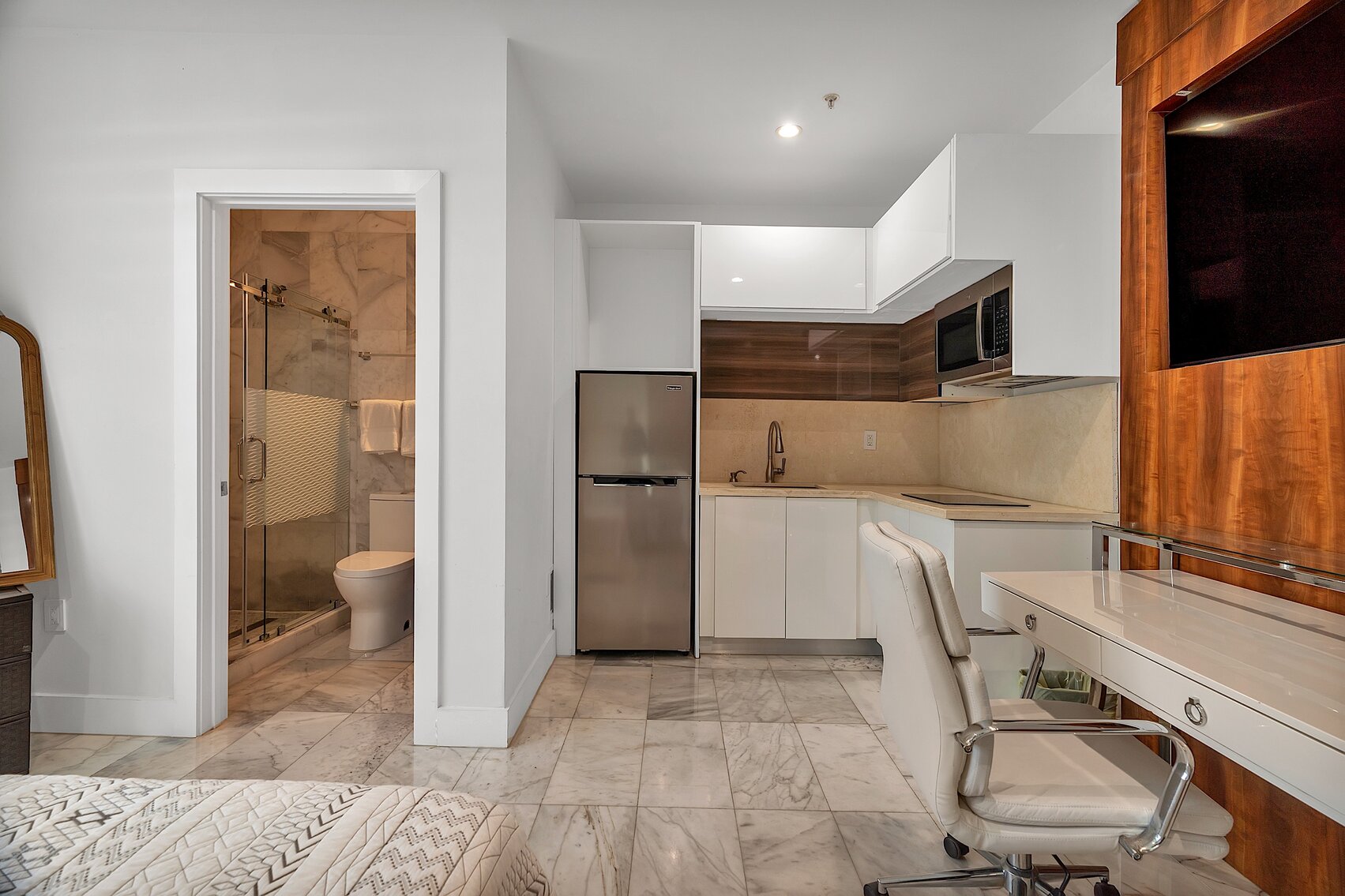 Image for United States Bankruptcy Auction - Miami Beach, FL