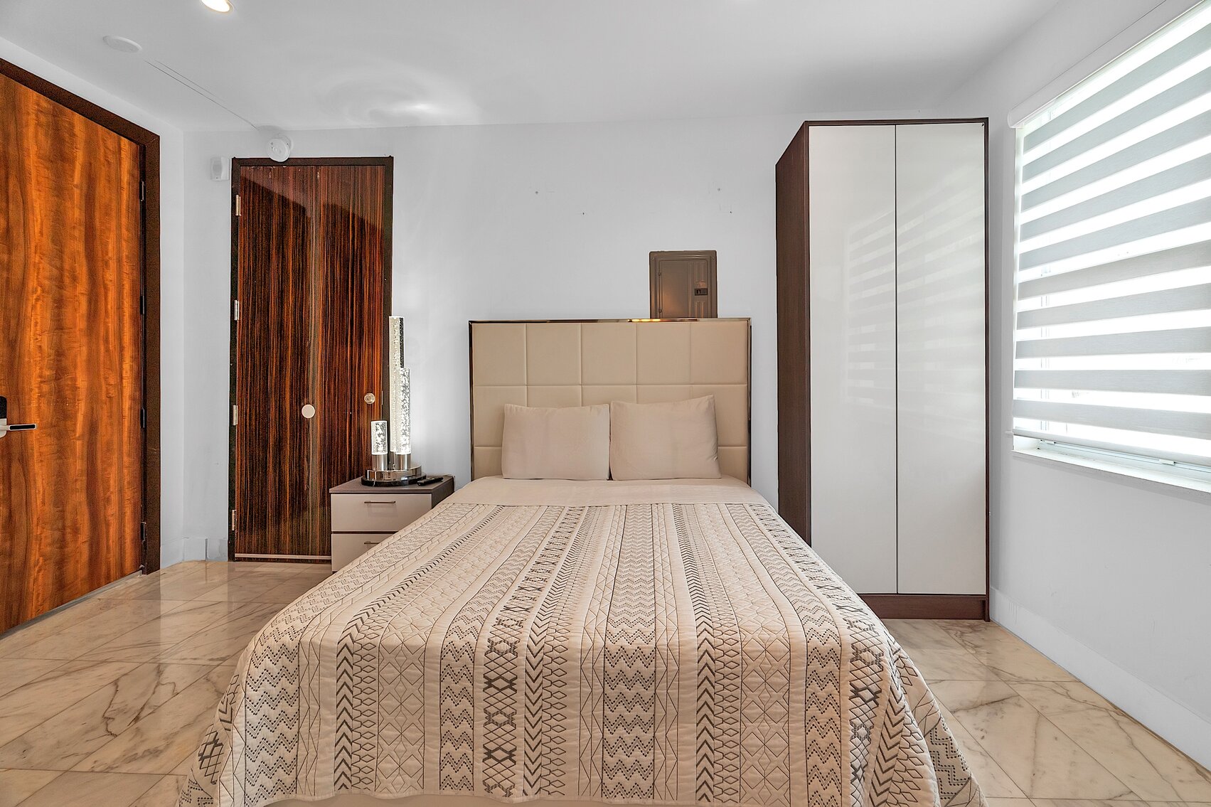 Image for United States Bankruptcy Auction - Miami Beach, FL