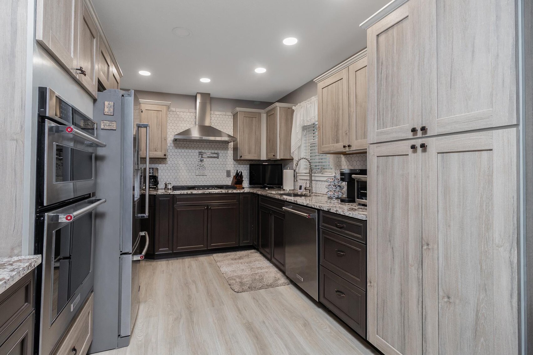 Image for SOLD $209,000 - Modern, Move-in Ready 3 Bedroom in Fairmont