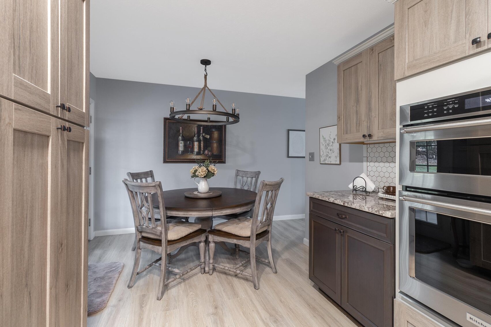 Image for SOLD $209,000 - Modern, Move-in Ready 3 Bedroom in Fairmont