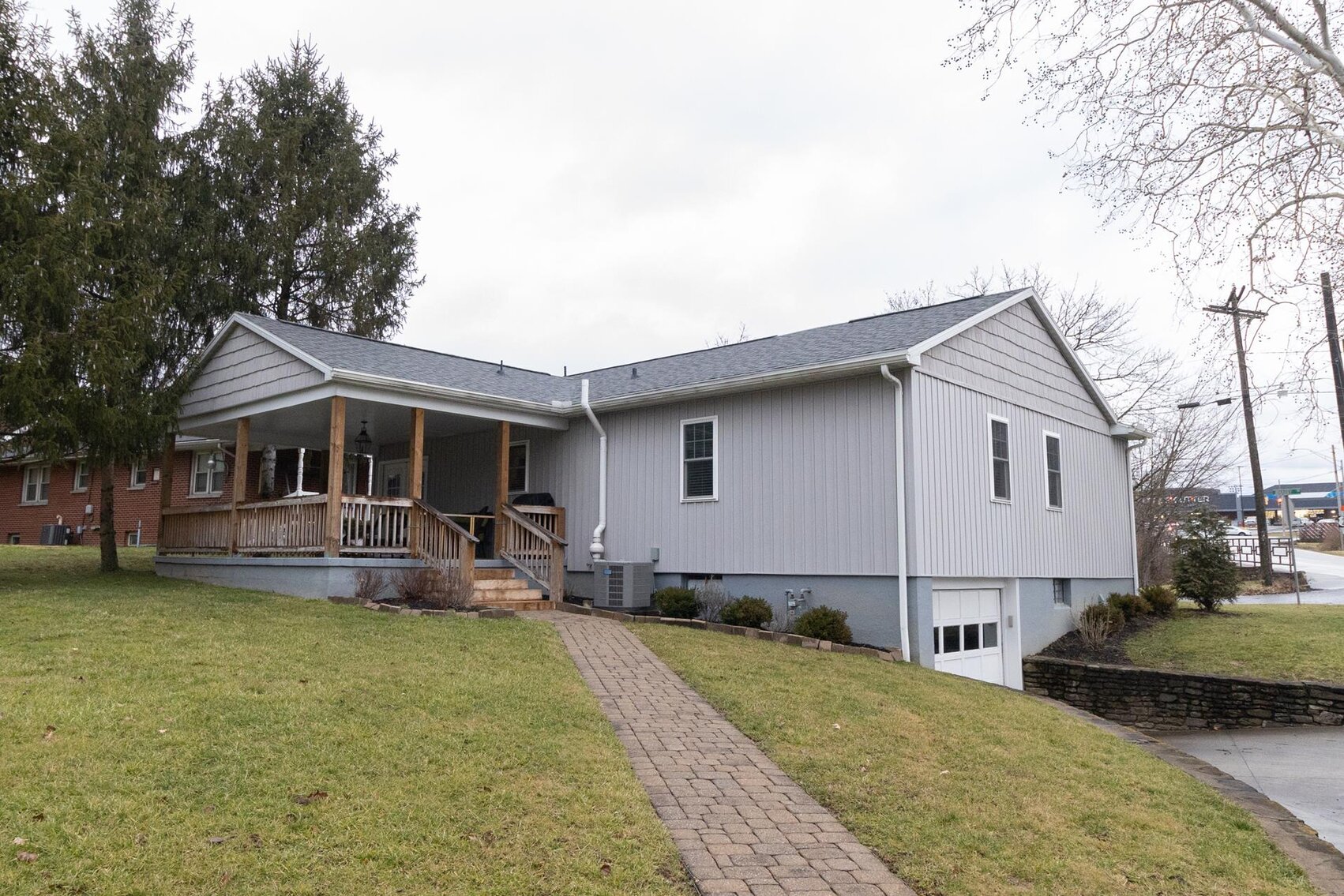 Image for SOLD $209,000 - Modern, Move-in Ready 3 Bedroom in Fairmont