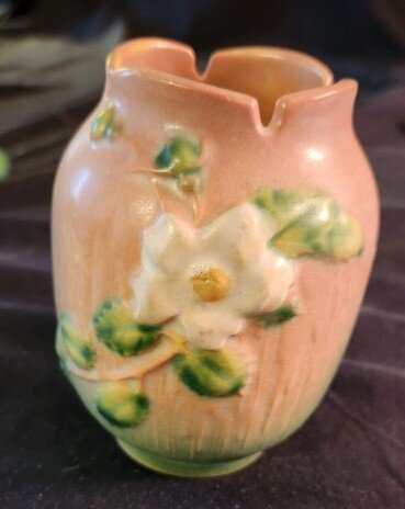 Roseville USA Vase