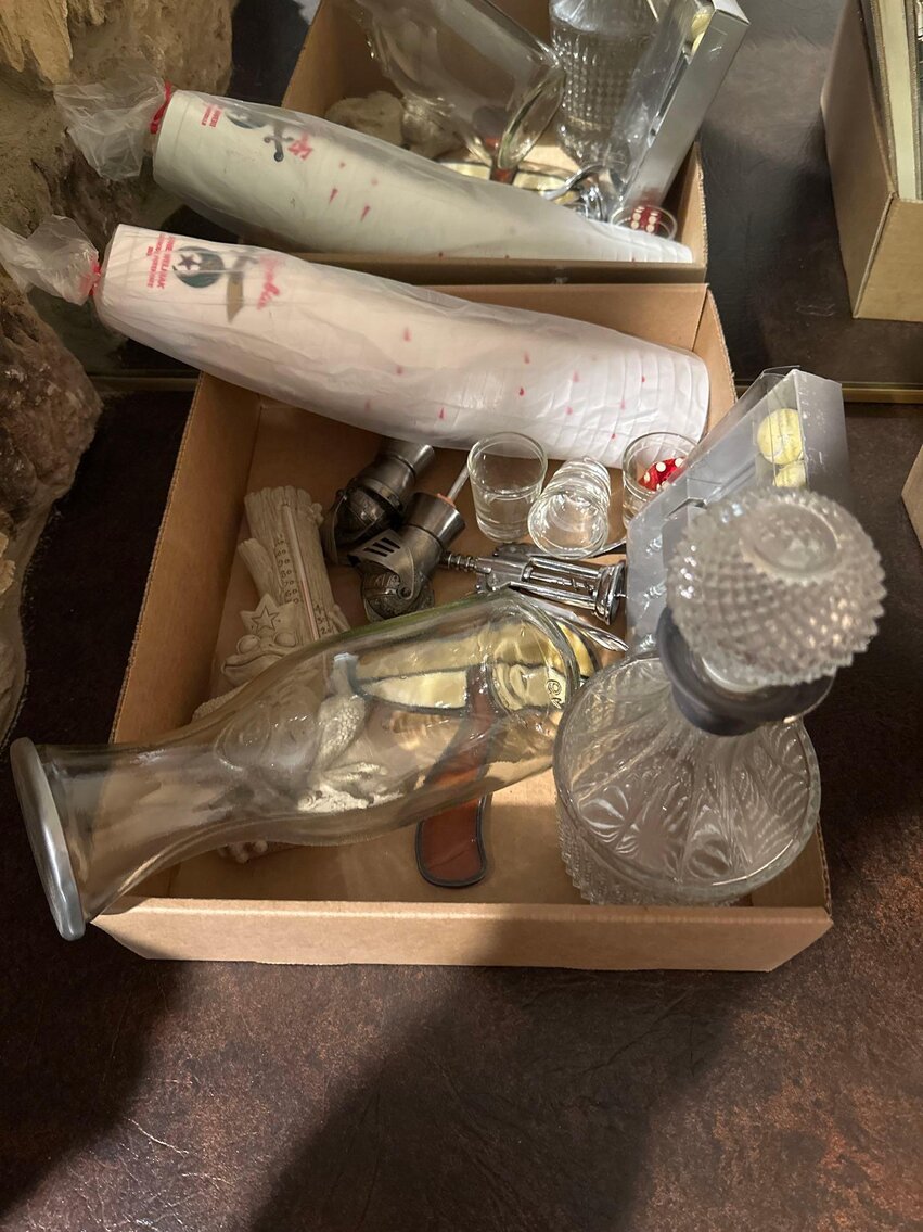 Image for Vehicles, Furniture, Household, Jewelry, Tools, Lawn Items (West Course)