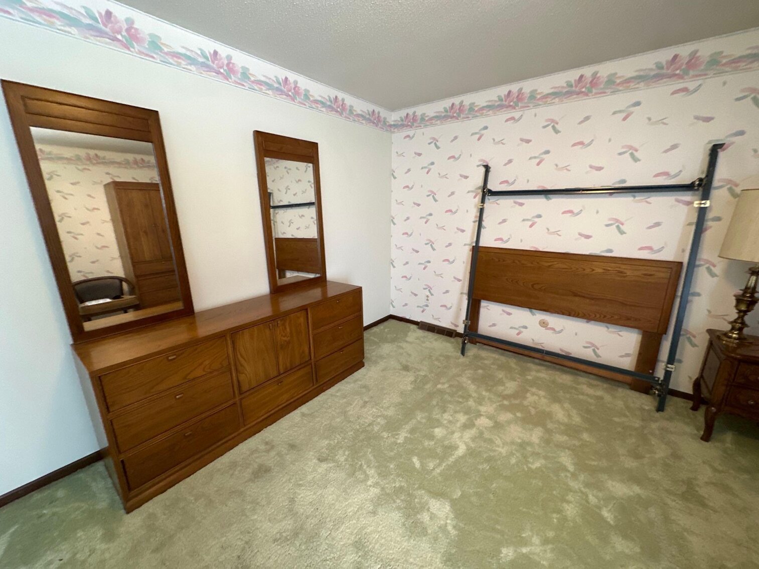 Image for Vehicles, Furniture, Household, Jewelry, Tools, Lawn Items (West Course)