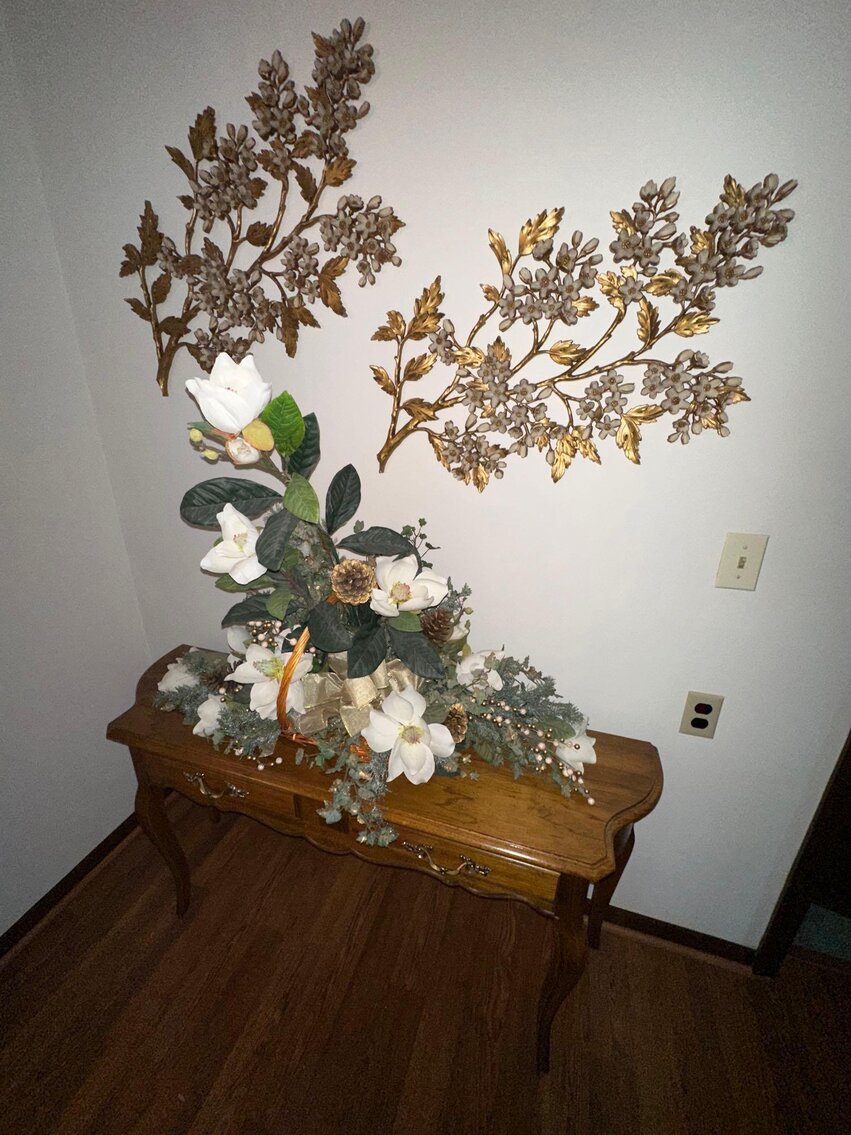 Image for Vehicles, Furniture, Household, Jewelry, Tools, Lawn Items (West Course)