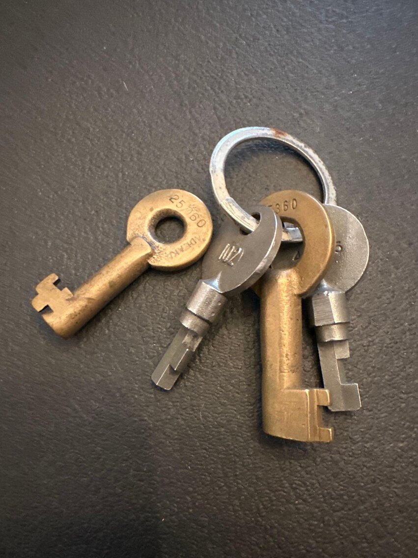 Image for Vehicles, Furniture, Household, Jewelry, Tools, Lawn Items (West Course)