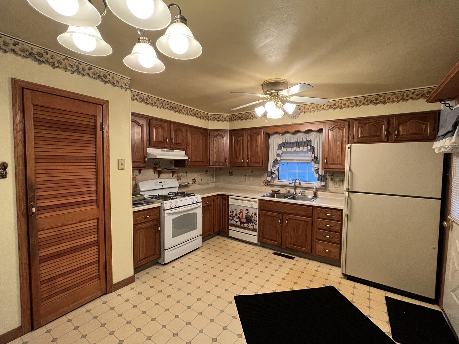 Image for SOLD $108,900 - Well-Maintained 2 Bedroom Brick Home