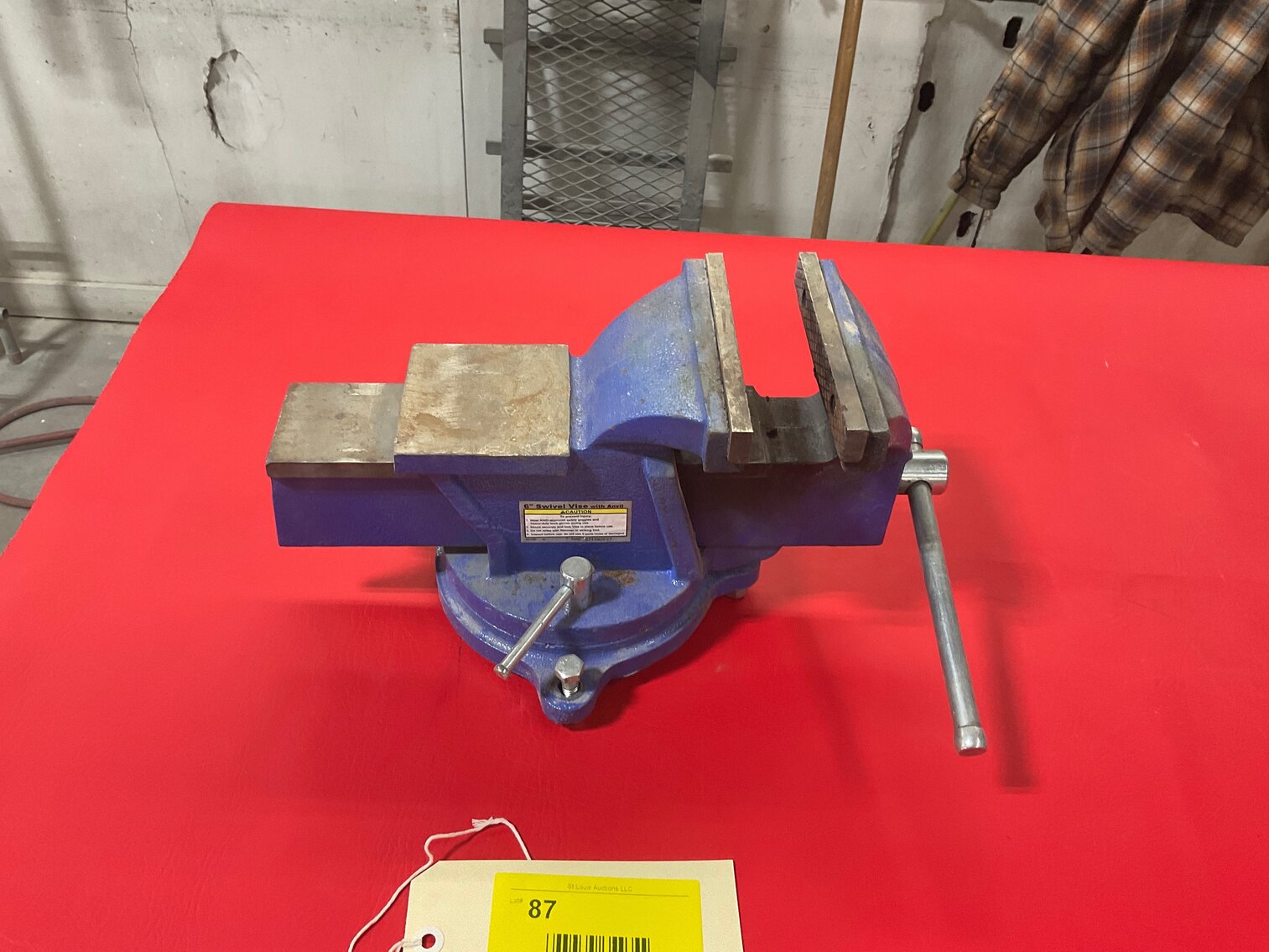 6 inch swivel vise with anvil