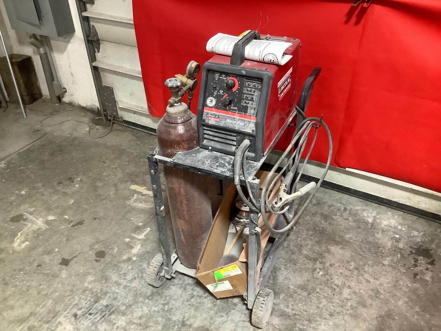 Lincoln Weld Pak 100 welder