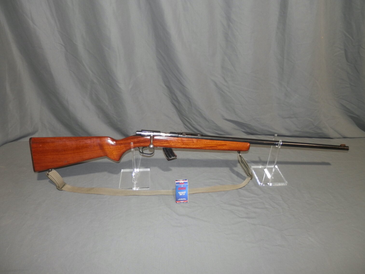 Image for Coach Simon Ochs Estate Gun Online Auction