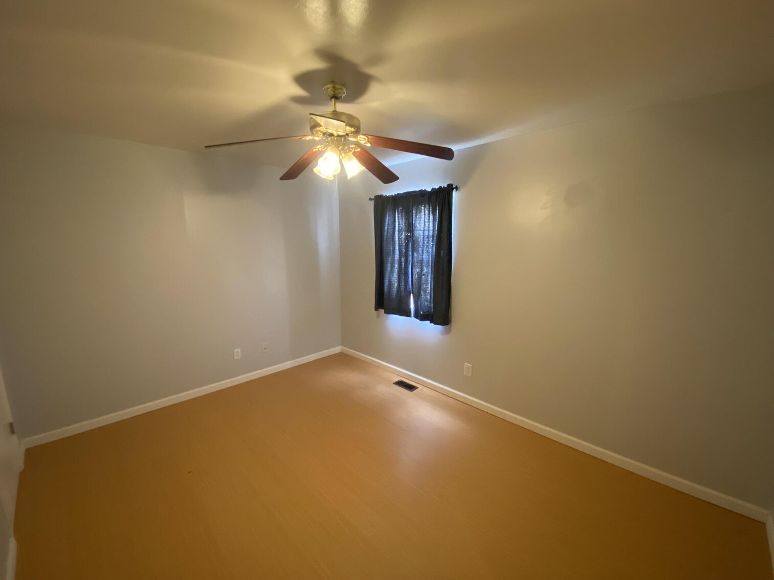 Image for SOLD $66,000 - Remodeled 3 Bedroom in Dunbar Selling to The Highest Bidder