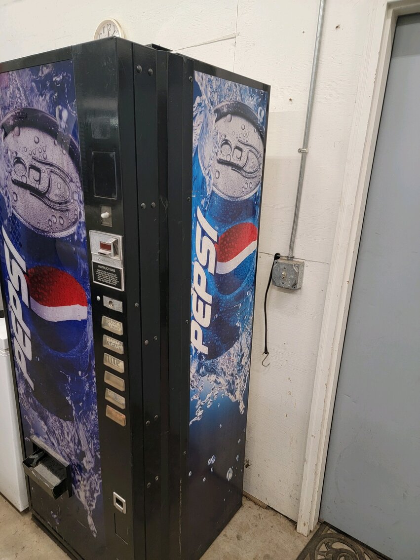 Pepsi machine 