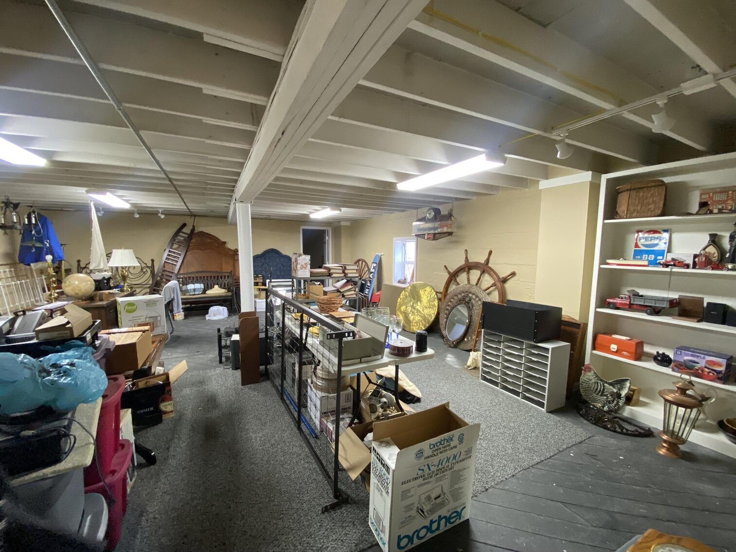 Image for SOLD $231,000 - Updated Commercial Building with Office & Warehouse Space