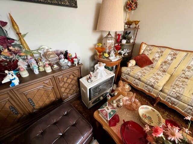 Image for 2218 W. Fifth Avenue, Gastonia-CONTENTS