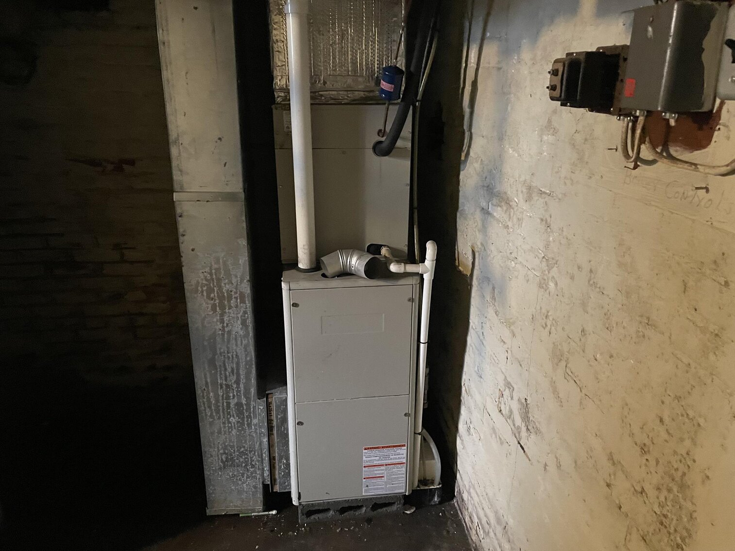 Image for SOLD $42,600 - Spacious Multi-Use Building in Downtown Clarksburg