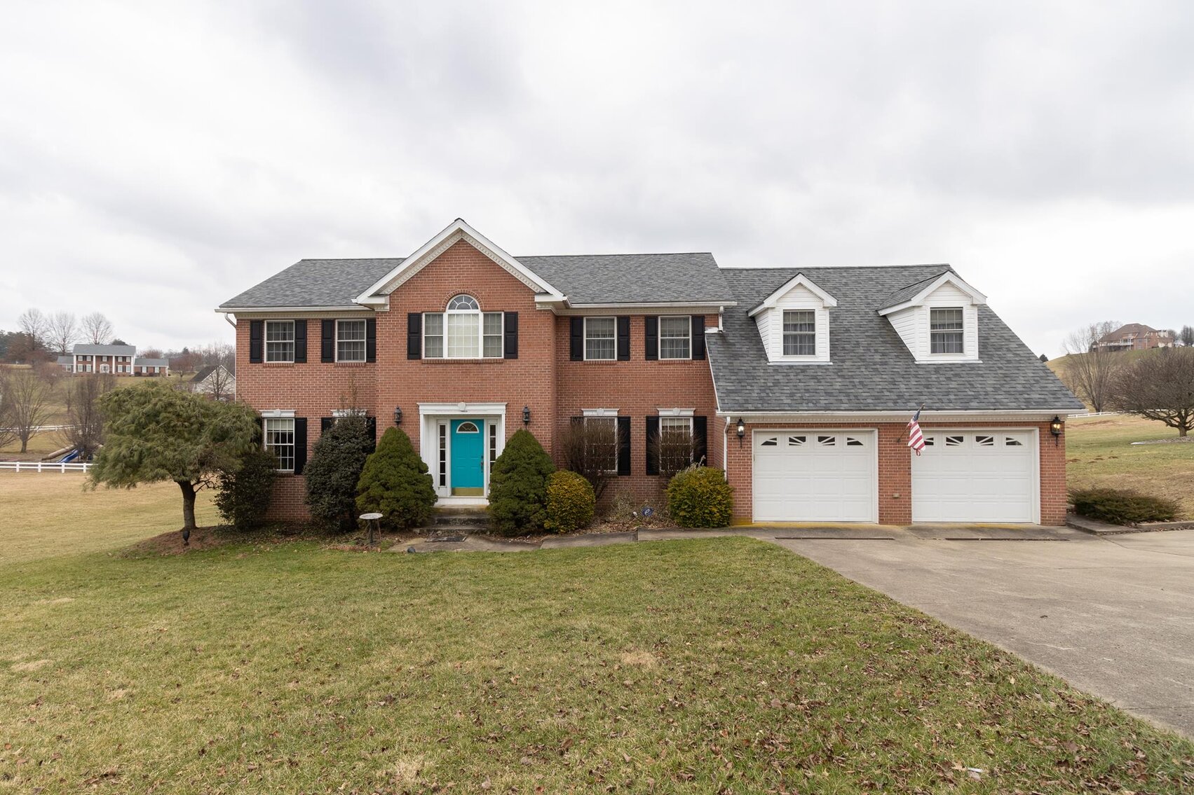 Image for SOLD $363,000 - Beautiful 4 Bedroom in the Southpointe Subdivision
