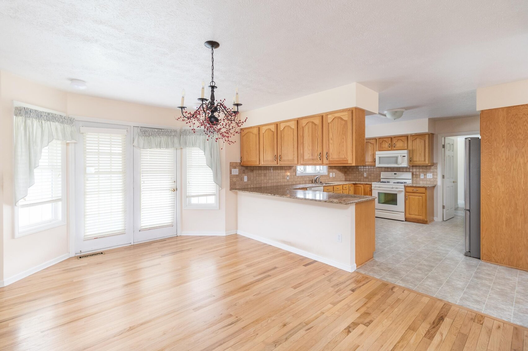 Image for SOLD $363,000 - Beautiful 4 Bedroom in the Southpointe Subdivision