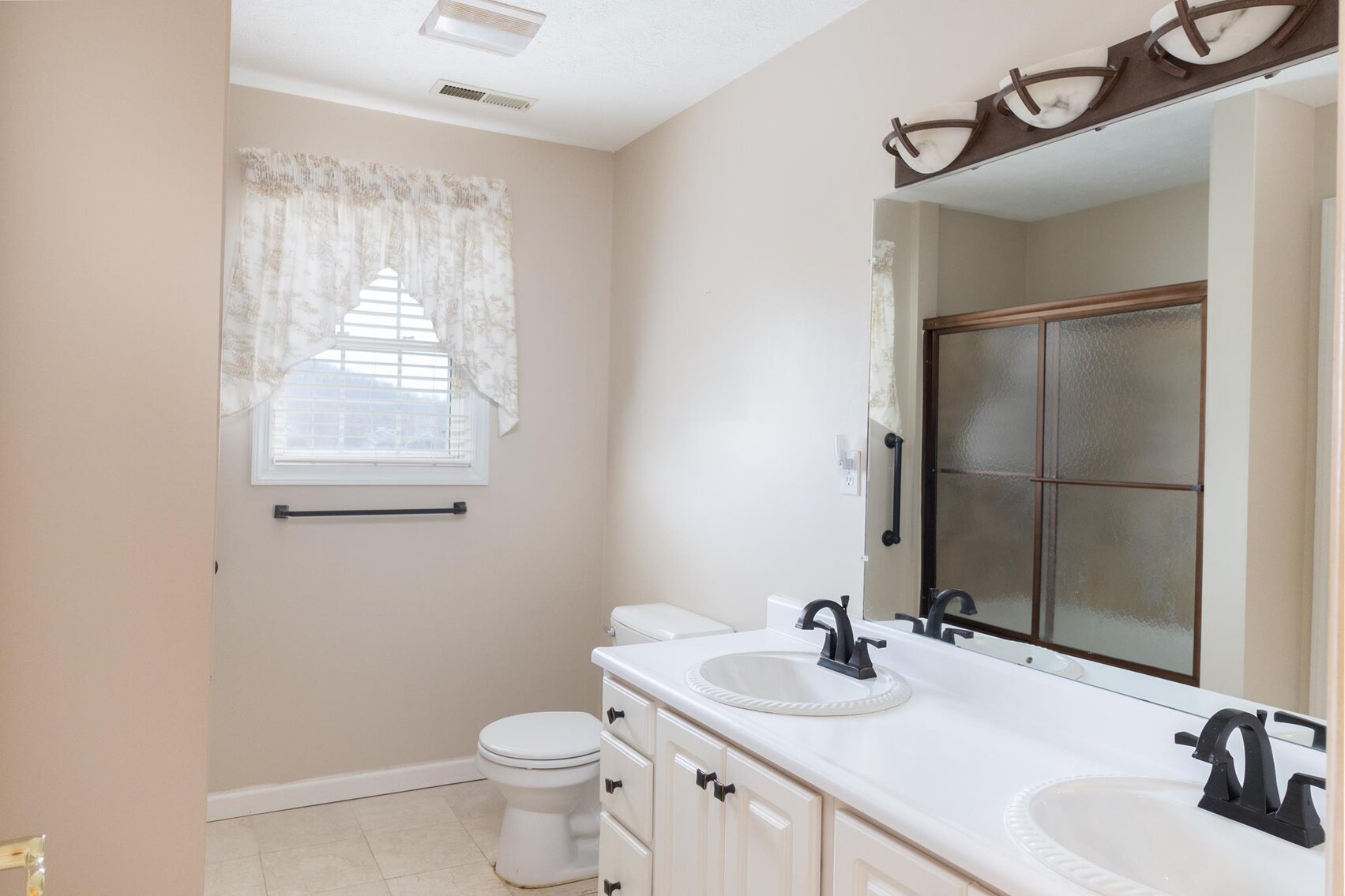 Image for SOLD $363,000 - Beautiful 4 Bedroom in the Southpointe Subdivision