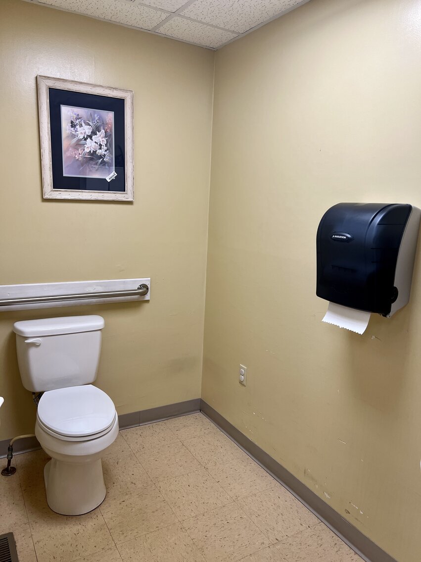 Image for SOLD $346,500 - Turn-Key Professional Building on US-60 in Huntington