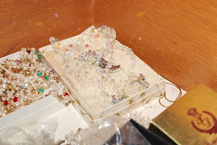 Image for ESTATE AUCTION