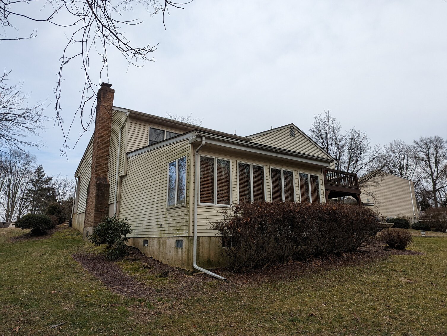 Image for CLEAN 3 BR, 2.5 BA SPLIT LEVEL HOME W/ 2-CAR SIDE LOAD GARAGE ON 2.13+/- ACRE LOT & HOUSEHOLD FURNISHINGS, FIGURINES & MISC.