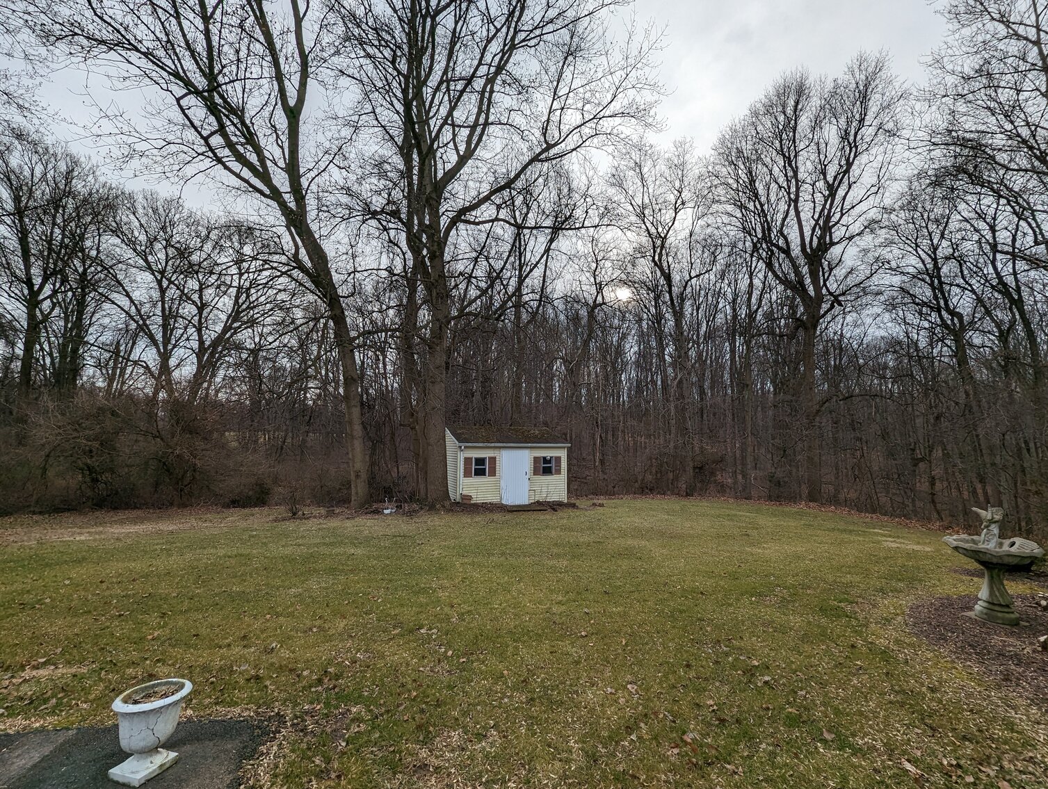 Image for CLEAN 3 BR, 2.5 BA SPLIT LEVEL HOME W/ 2-CAR SIDE LOAD GARAGE ON 2.13+/- ACRE LOT & HOUSEHOLD FURNISHINGS, FIGURINES & MISC.