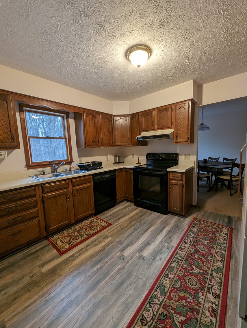 Image for CLEAN 3 BR, 2.5 BA SPLIT LEVEL HOME W/ 2-CAR SIDE LOAD GARAGE ON 2.13+/- ACRE LOT & HOUSEHOLD FURNISHINGS, FIGURINES & MISC.