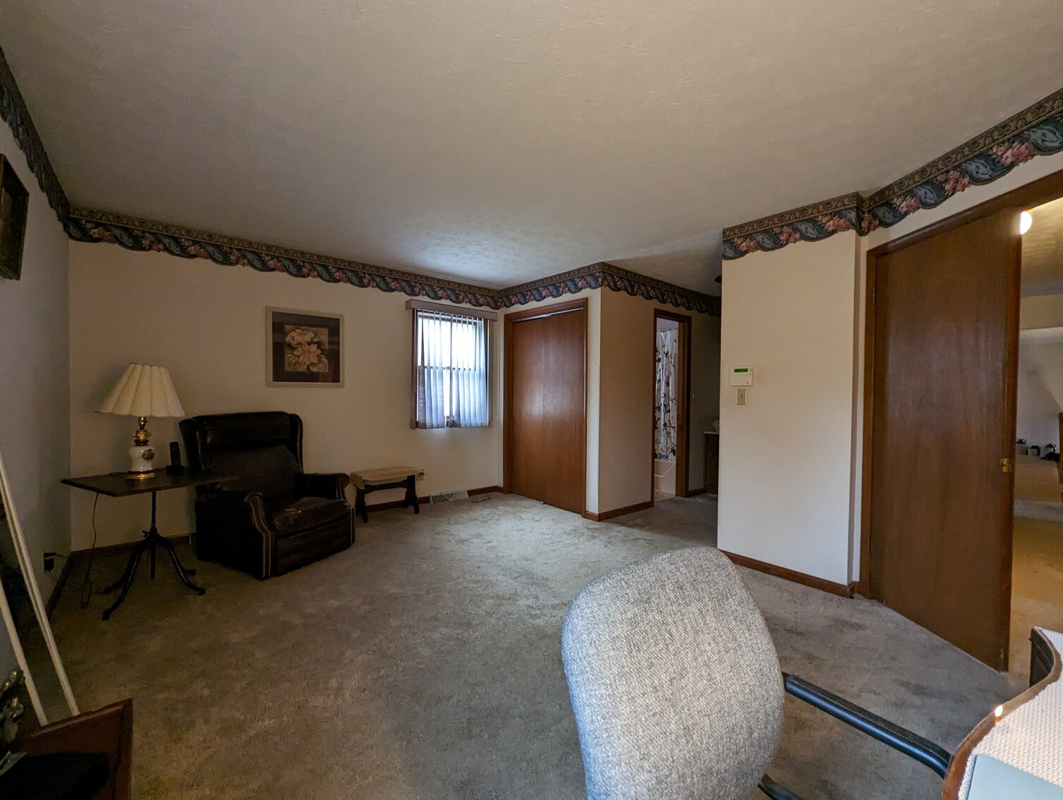 Image for CLEAN 3 BR, 2.5 BA SPLIT LEVEL HOME W/ 2-CAR SIDE LOAD GARAGE ON 2.13+/- ACRE LOT & HOUSEHOLD FURNISHINGS, FIGURINES & MISC.