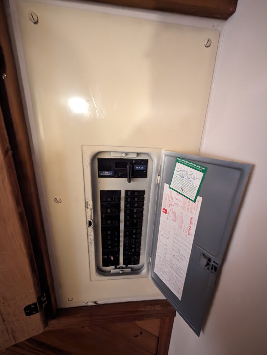 Image for CLEAN 3 BR, 2.5 BA SPLIT LEVEL HOME W/ 2-CAR SIDE LOAD GARAGE ON 2.13+/- ACRE LOT & HOUSEHOLD FURNISHINGS, FIGURINES & MISC.