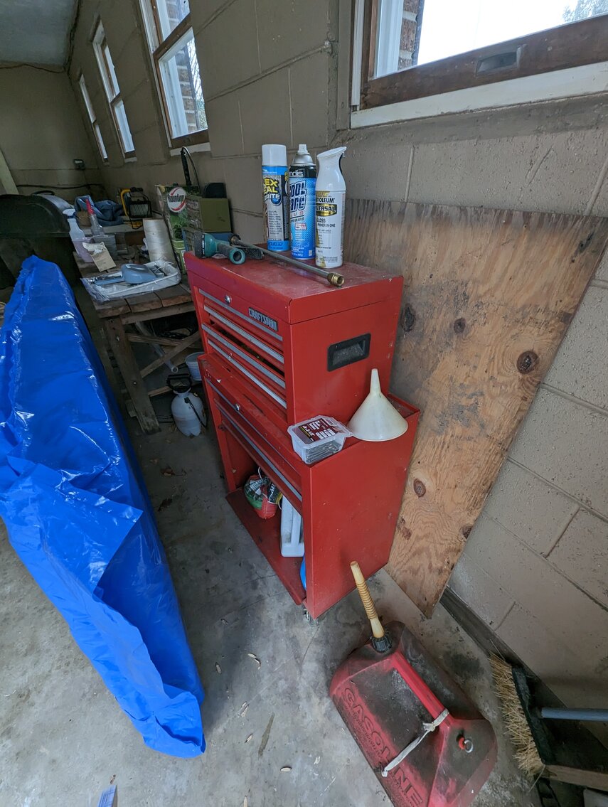 Image for CLEAN 3 BR, 2.5 BA SPLIT LEVEL HOME W/ 2-CAR SIDE LOAD GARAGE ON 2.13+/- ACRE LOT & HOUSEHOLD FURNISHINGS, FIGURINES & MISC.