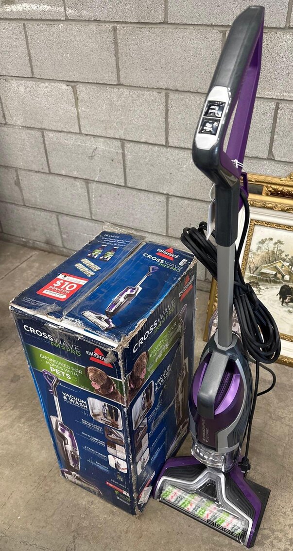 Image for Warehouse Liquidation - Mercedes Benz, Tools, Appliances, Furniture, Tile, Decor (Tracy)