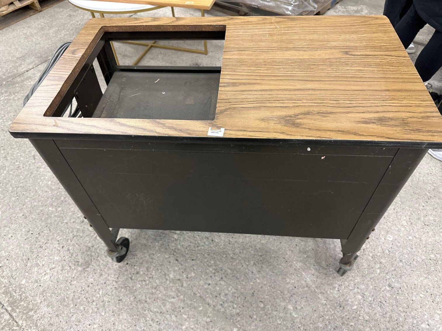 Image for Warehouse Liquidation - Mercedes Benz, Tools, Appliances, Furniture, Tile, Decor (Tracy)